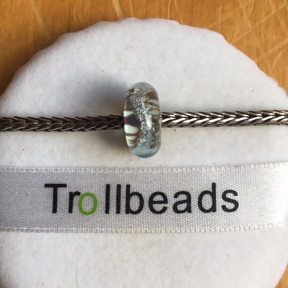 Silver mountain Trollbead. Retired.